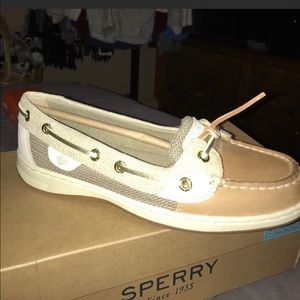 Angelfish Sperry’s